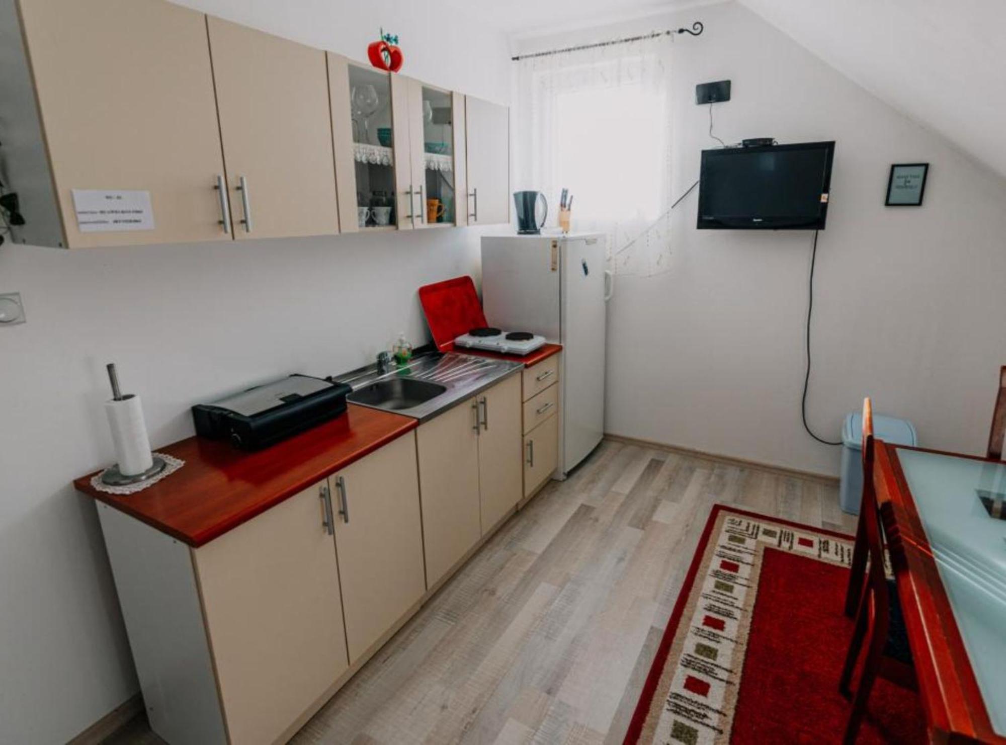 Apartmani Tea I Toni Gradiste Extérieur photo