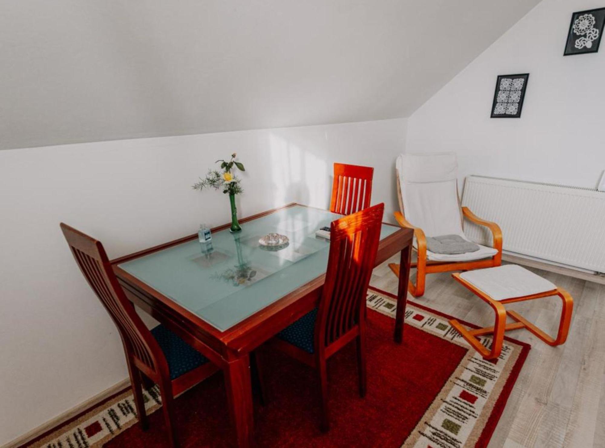 Apartmani Tea I Toni Gradiste Extérieur photo